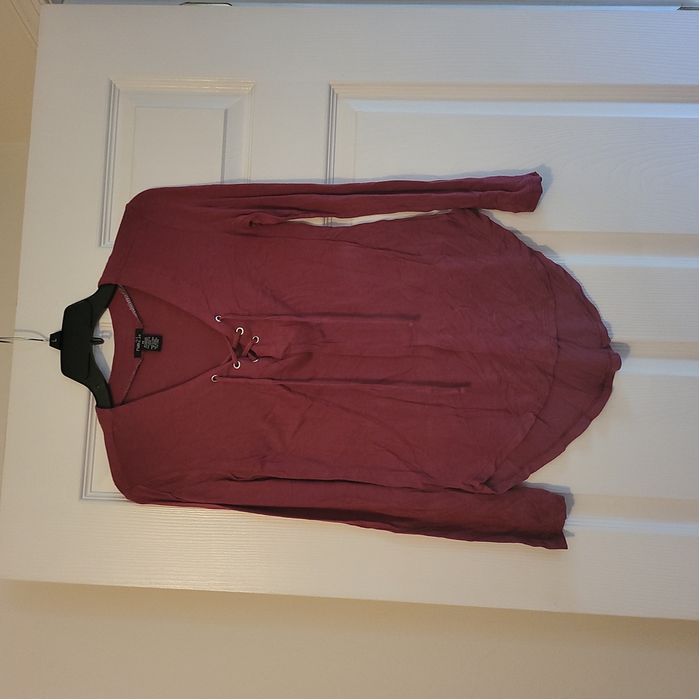 Long sleeve v neck